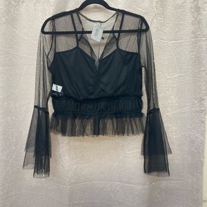 Button Up Top with Bell Sleeve 🐰⭐️